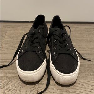 Steve Madden sneakers